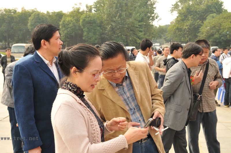 dvubb 图片点击可在新窗口打开查看